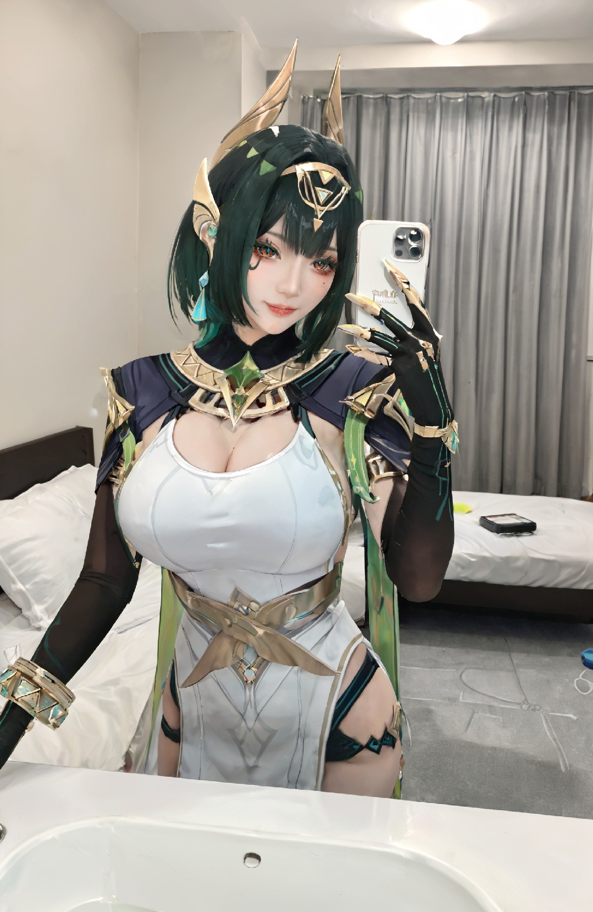 Nefer (genshin impact)