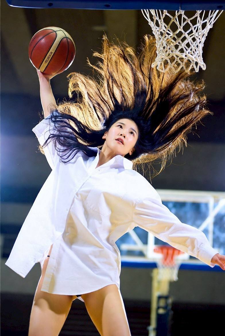 I want to play basketball.